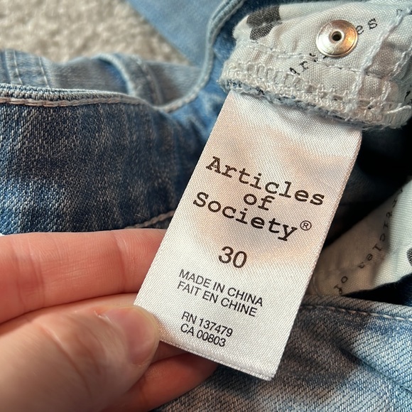 Articles of Society Sarah Vintage Style Jeans - Picture 3 of 12